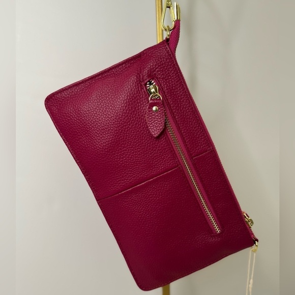 uromee Handbags - Uromee Wristlet Wallet Clutch Purse.  Dark pink removable chain
